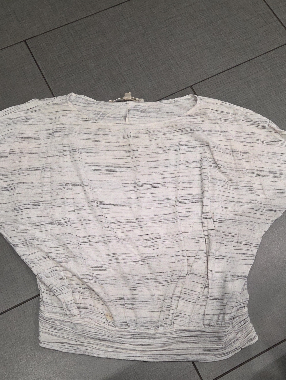 Max Studio White and Light Gray Striped Short Sleeve Tunic Large